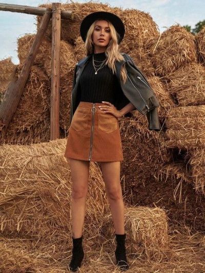 21 Corduroy Skirt Outfit (September 2023) Brown Corduroy Skirt Outfit, Grunge Fall Outfits, Fall Outfits Flannel, Corduroy Skirt Outfit, Brown Corduroy Skirt, Maxi Dress Winter, Leather Pants Outfit, Beige Skirt, Button Up Skirts