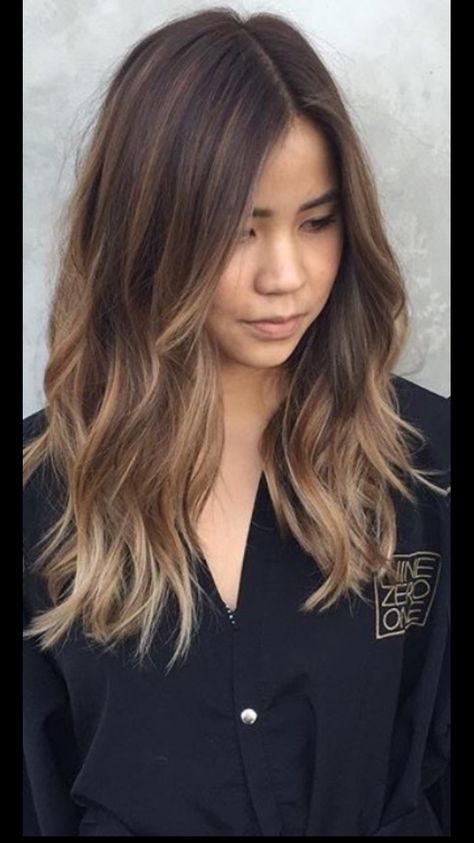 Dark Brown Hair Balayage, Brown Ombre Hair, Hair Magazine, Red Highlights, Brown Hair Balayage, Brown Balayage, Trendy Hair Color, Balayage Brunette, Ombre Hair Color