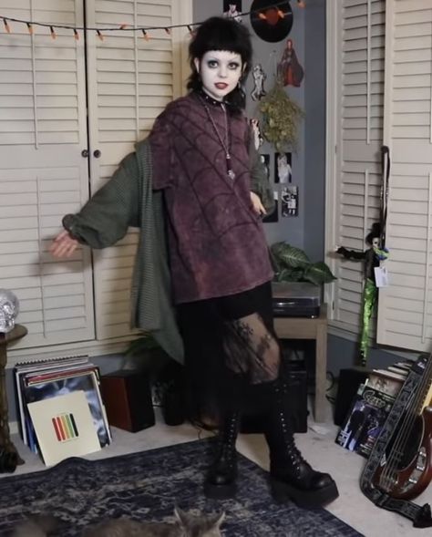 Pfp For People You Don’t Like, Nonbinary Goth Outfits, Goth Nonbinary Fashion, Masc Goth Outfits, Mel Mercer, Goth Grunge Outfits, Goth Outfit Inspo, Goth Outfit Ideas, Casual Goth