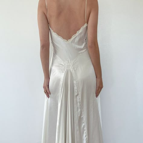 It's time to make life look good! Check out our my Reformation 2023 picks and find the best fashion and styles to update your wardrobe and make a statement. From the Reformation to 2023, we've got you covered in the style department. Time to get the look you've been dreaming of! Danielle Goldberg Wedding, White Wedding Slip Dress, Vintage Bridal Nightgown, Tulum Wedding Dress, Silk Night Dress, Slip Gown, The Reformation, Silk Wedding Dress, Dream Wedding Ideas Dresses