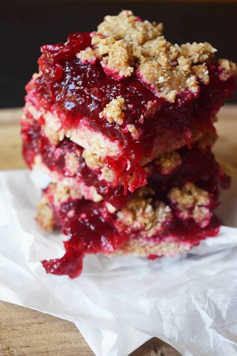 50 Stunning Holiday Cranberry Desserts Cranberry Jelly Dessert Recipes, Cranberry Christmas Desserts, Cranberry Dessert Recipes, Cranberry Recipes Dessert, Cranberry Treats, Cranberry Desserts, Dessert Recipes Christmas, Cranberry Bliss Bars Starbucks, Cranberry Compote