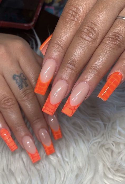 Trendy Orange Nails Acrylic, Summer Nails Trendy Orange, Simple Orange Acrylic Nails, Pink And Orange Croc Nails, Plain Orange Nails Acrylic, Xl Long Acrylic Nails Orange, Orange Bday Nails, Y2k Orange Nails, Orange Croc Print Nails