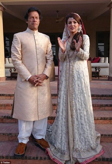 obsessed with her dress Imran Khan Wedding, Reham Khan, Ladies Suits Indian, Mehandi Outfits, Asian Style Dress, Bridal Lehenga Collection, Wedding Outfit Men, Wedding Sherwani, Beautiful Pakistani Dresses