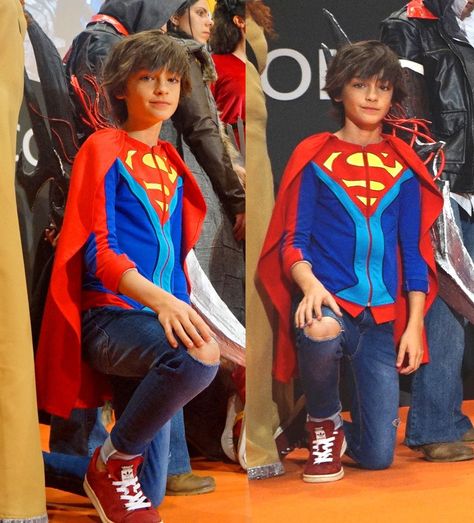 Jonathan Kent, Robin Cosplay, Jon Kent, Robin Comics, Corset Fashion Outfits, Super Sons, Superman Family, Dc Cosplay, Batman Comic Art