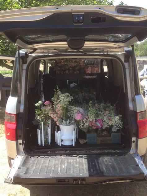 How To Transport Flowers In A Car, Transporting Flowers, Florist Van, Flowers In Truck, Flower Delivery Van, Car Floral Installation, Posies Flower Truck, Car Boot Organiser, Own Business Ideas