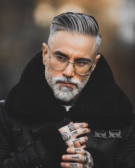 Hair Replacement For Men, Stylish Mens Haircuts, Older Mens Hairstyles, Grey Hair Men, Men With Grey Hair, Grey Beards, Silver Foxes, Beard Hairstyle, Men Hair Color