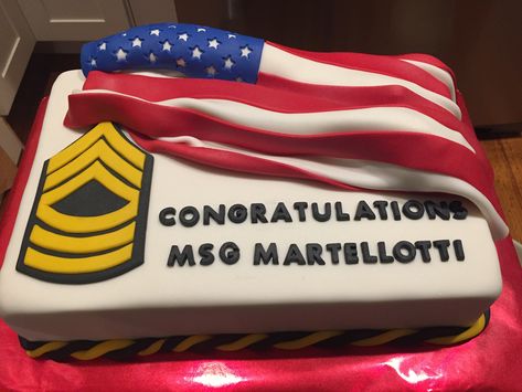 Army promotion cake Army Promotion Cake Ideas, Military Promotion Cake, Army Promotion Cake, Military Cupcakes, Army Promotion, Promotion Cake, Eagle Scout Cake, Deco 2023, Promotion Ceremony