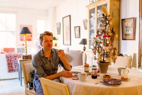 John Derian at Home in New York City « The Selby John Derian Decoupage, Country Style Living Room, Decoupage Decor, Decoupage Glass, John Derian, Vogue Living, Christmas Decorations For The Home, Eclectic Interior, World Of Interiors