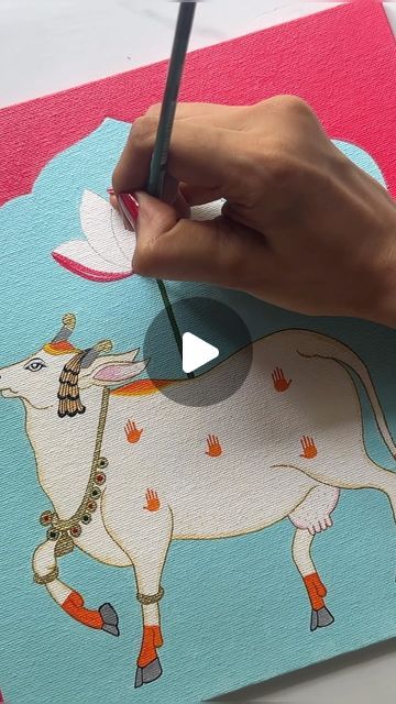 20K likes, 58 comments - mypaintbrushtales on June 14, 2024: "Satisfying pichwai painting process✨ Step by step video of the painting is up on my youtube channel. Link in my bio! DM for custom orders! #pichwaipainting #pichwaiart #reelkarofeelkaro #indianart". Cute Drawings On Canvas, Pichwai Art Paintings Krishna, Pichwai Sketch, Hindu Art Paintings, Pichwai Drawing, Modern Pichwai Paintings, Pichwai Paintings Cows, Pichwai Paintings Lotus, Painting Process Step By Step