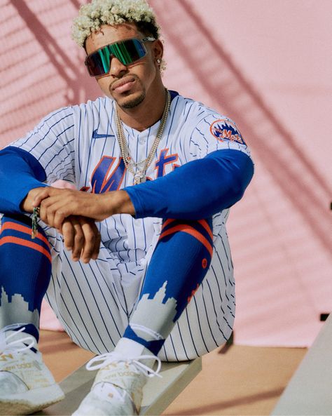 francisco lindor • mlb Fransico Lindor Mets, Francisco Lindor Mets, Fransico Lindor Baseball, Mlb Players Wallpaper, Francisco Lindor Wallpaper, Baseball Drip, Mlb Baseball Players, Mlb Photos, Golf Fashion Men