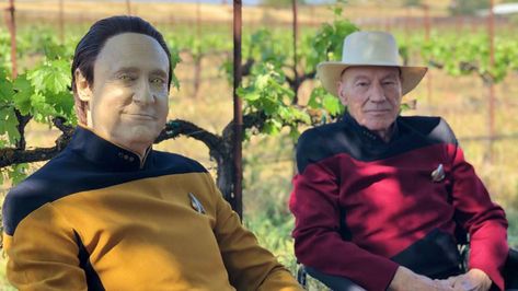 How a Not-So-French Vineyard Got Cast as Star Trek's 'Château Picard' Picard Star Trek, Star Trek Data, Captain Picard, Jean Luc Picard, The Heist, Star Trek Funny, Star Trek Images, Star Trek Characters, Patrick Stewart