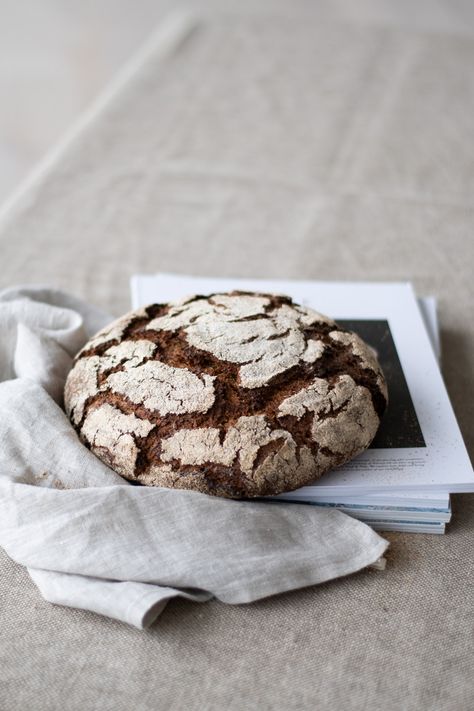 Finnish Sourdough Rye (Ruisleipä) Sourdough Rye Bread, Rye Sourdough, Bread Head, Sourdough Rye, Rye Bread Recipes, Finnish Recipes, Bread Tin, Real Bread, Nordic Kitchen