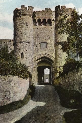 size: 24x16in Photographic Print: Gateway, Carisbrooke Castle : Carisbrooke Castle, Castle Photo, Castle Illustration, Castle Aesthetic, A2 Poster, Castle Designs, Dream Travel Destinations, Beautiful Castles, Pink Houses