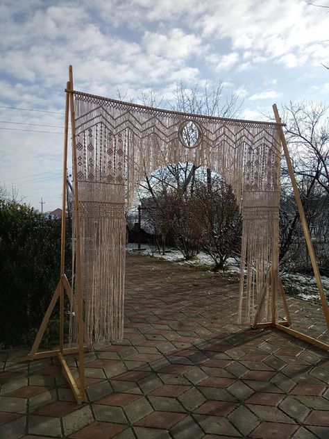 Macrame Arch / Natural White Cotton Rope / Boho Decor/ Wedding Bohemian Wedding Backdrop, Craft Booth Design, Arch Arbor, Macrame Wedding Arch, Hanging Room Divider, Wall Arch, Boho Wedding Arch, Macrame Arch, Native American Wedding