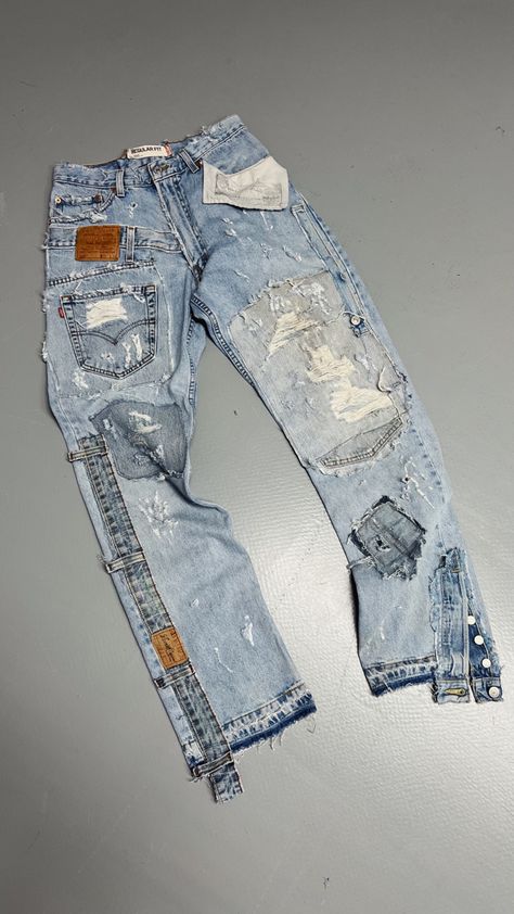 Levi Denim Jeans, Design Jeans Diy Ideas, How To Make Stacked Jeans, Custom Pants Jeans, Upcycle Clothes Jeans, Jeans Customization, Custom Jeans Ideas, Custom Denim Pants, Drip Jeans