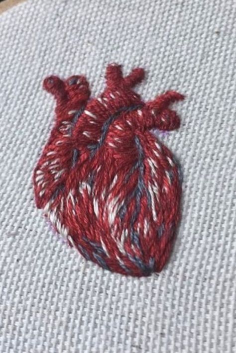 Anatomical Heart Embroidery Pattern, Embroidery Gothic Design, Dark Embroidery Ideas, Creepy Embroidery Ideas, Emo Embroidery Ideas, Embroidery Aesthetic Ideas, Goth Embroidery Ideas, Hannibal Embroidery, Alt Embroidery Ideas