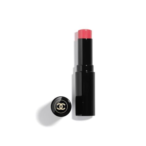 Chanel Lip Balm, Chanel Lip, Girls Lipstick, Chanel Les Beiges, Natural Lip Colors, Chanel Beauty, Chanel Makeup, Tinted Lip Balm, Lip Colour