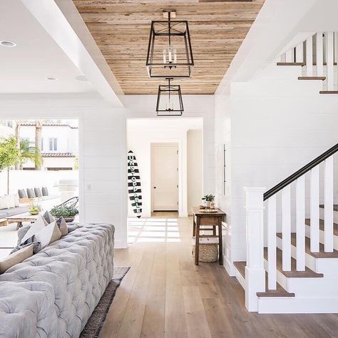 Using reclaimed wood as ceiling inlay Coastal Living Rooms, Geometric Chandelier, House Stairs, Dream Houses, Modern Farmhouse Style, Newport Beach, Coastal Living, White Walls, Newport