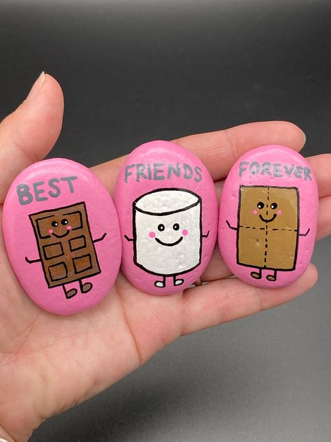 Rock Painting Ideas Best Friends, Rock Painting Ideas For Friends, Rock Painting Friends, Art Ideas With Friends, Things To Paint With Friends, Bsf Painting Ideas, Rock Painting Ideas Summer, Painting Ideas With Friends, Bff Painting