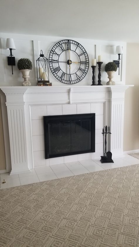 Fireplace With Clock Above, Clock Over Mantle Fireplaces, Black And White Fireplace Decor, Clock On Mantle Fireplaces, Fireplace Mantle Decor With Large Clock, Large Clock Over Fireplace, Black And White Mantle Decor, Mantle With Clock, Black And White Mantle