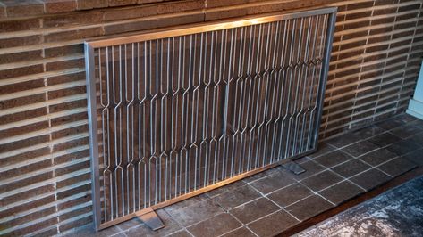 How To Make a Fireplace Screen Fireplace Screen Diy, Diy Fireplace Screen, Make A Fireplace, Custom Fireplace Screens, Stainless Steel Fireplace, Stone Veneer Fireplace, Decorative Fireplace Screens, Tv Above Fireplace, Steel Fireplace