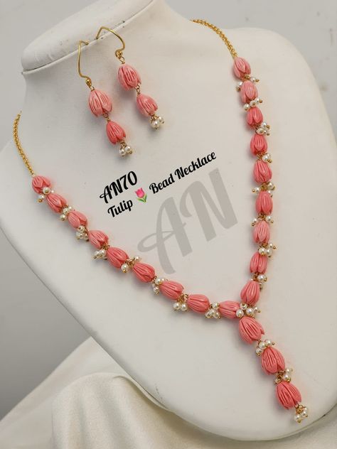 Tulip Beads Necklaces, Dholki Beads, Tulip Beads, Coral Choker, Coral Jewelry Vintage, Beaded Wedding Jewelry, Fashion Jewelry Necklaces Gold, Vaddanam Designs, Unique Beaded Jewelry