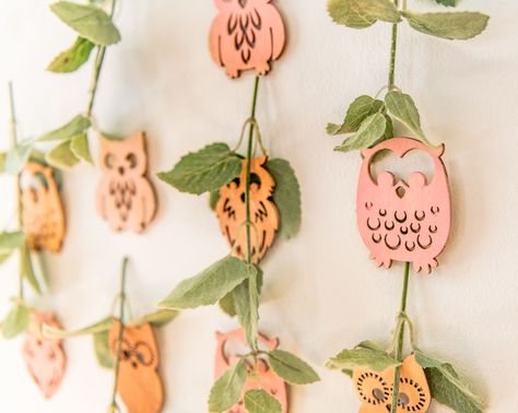 Owl Themed Baby Shower Ideas, Owl Baby Shower Theme Girl, Owl Baby Shower Ideas, Magical Owl, Nursery Beige, Owl Baby Shower Theme, Baby Shower Cakes Girl, Classic Nursery, Diy Baby Shower Decorations