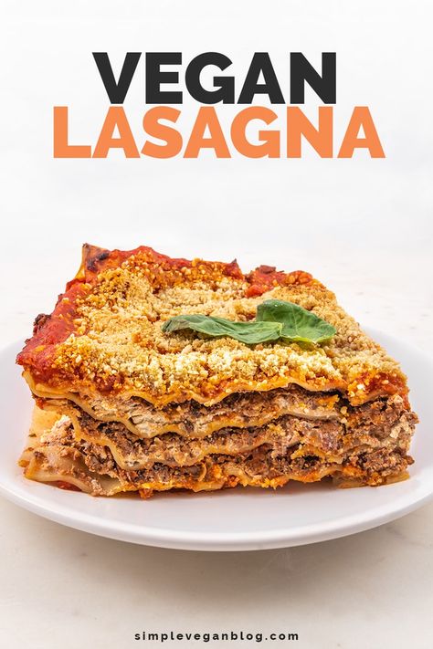 Vegan lasagna, a delicious and flavorful recipe made with simple ingredients. It's tasty, amazingly soft, cheesy and so comforting! #vegan #vegetarian #plantbased #lasagna #veganlasagna Vegan Ground Beef, Vegan Lasagna, Vegan Snack, Vegan Italian, Vegan Pasta, Lasagna Recipe, Vegan Foods, Allergy Friendly, Vegan Dishes