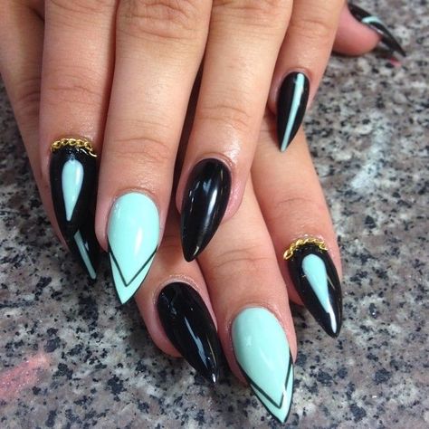 Nails On Black Women, Acrylic Nails Stiletto, Mint Green Nails, Mint Nails, Green Acrylic Nails, Nails Green, Nail Designs Valentines, Black Nail Designs, Super Nails