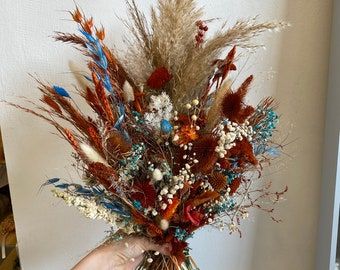 Pompadour Grass Wedding Decor, Thistles Bouquet, Red Western Wedding, Western Bouquet, Scottish Thistle Bouquet, Red Dried Flowers, Rustic Bridal Bouquet, Thistle Bouquet, Wedding September