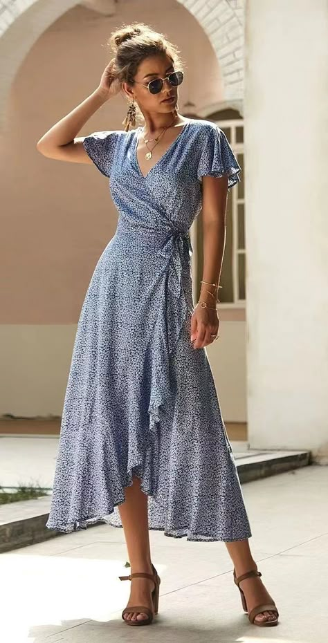 Cute Summer Dresses, Casual Summer Dresses, Waist Length, Summer Dresses For Women, Floral Maxi Dress, Look Fashion, Modest Fashion, Classy Outfits, Pretty Dresses