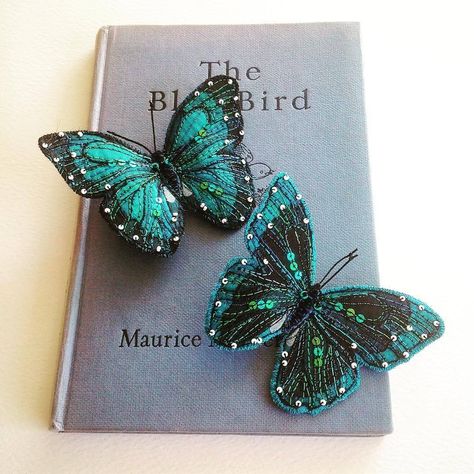 Regrann from @heather.everitt.emb - Late night hatchlings, a pair of silk Morpho brooches 🦋#entomology #lepidoptera #handmade #silk #embroiderersofinstagram #embroidery #fauxtaxidermy #bringbackthebrooch #butterflies #butterfliesofinstagram #morpho - #regrann Heather Everitt, Faux Taxidermy, Chanel Haute Couture, Butterfly Embroidery, Embroidery Art, Late Night, Brooches, Butterflies, Embroidery