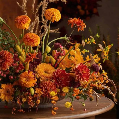 9 Fall Flower Arrangements You’ll Adore - ostrali.com Dutch Flower Arrangement, Thanksgiving Arrangements Floral, Fall Dried Flower Arrangements, Autumn Flower Arrangements, Autumn Floral Arrangements, Thanksgiving Arrangements, November Flowers, Thanksgiving Flower Arrangements, Thanksgiving Floral Arrangements