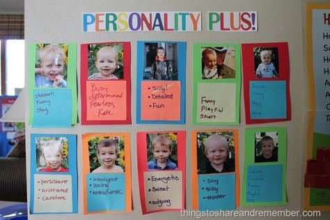 Cute Idea for parents to write their child's characteristics Preschool Displays, Infant Toddler Classroom, All About Me Preschool Theme, Me Preschool Theme, All About Me Crafts, Toddler Teacher, Infant Classroom, All About Me Preschool, All About Me Activities