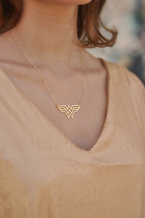 Gold Wonder Woman Necklace , Diana Prince Charm , Wonder Woman Jewelry , Super Hero Jewelry Wonder Woman Necklace, Wonder Woman Jewelry, Horn Pendant Necklace, Woman Necklace, Woman Jewelry, Horn Pendant, Symbolic Jewelry, Moon Pendant Necklace, Swarovski Necklace