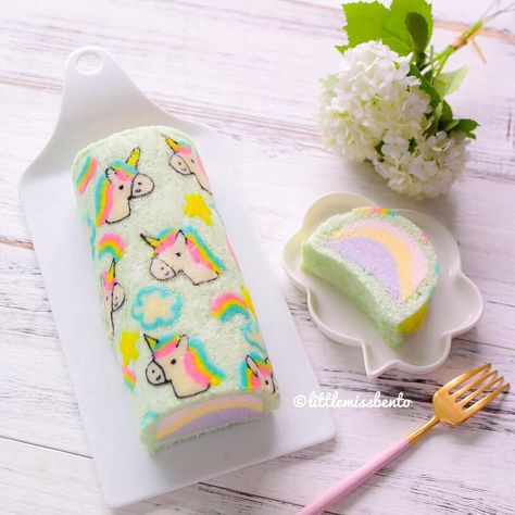 Instagram 上的 Little Miss Bento：「 🦄 In need of some unicorn magic this morning! Rainbow yogurt mousse roll cake 」 Rolled Cakes, Yogurt Mousse, Swiss Roll Cakes, Swiss Cake, Roll Cakes, This Magic Moment, Swiss Roll Cake, Kawaii Bento, Cake Rolls