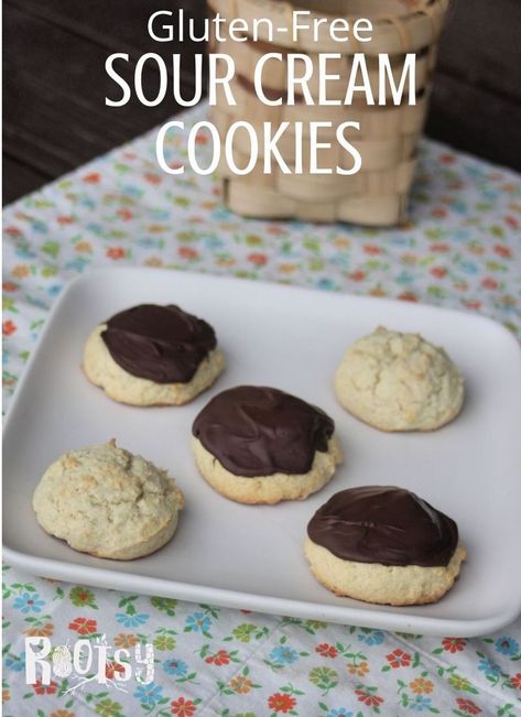 Soft and fluffy gluten free sour cream cookies are a flavorful and simple dessert perfect for holiday buffets and weeknight desserts. Sour Cream Cookies Recipe, Weeknight Desserts, Cookie Recipe Gluten Free, Cookies And Cream Cookie, Sour Cream Cookies, Sour Cream Sugar Cookies, Gluten Free Chocolate Recipes, Deserts Easy, Homemade Recipes Dessert