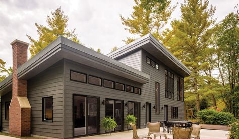 Heathered Moss Hardie Siding, James Hardie Siding Ideas Modern, Dark Vertical Siding, James Hardy Siding Colors Ideas, Hardi Plank Siding Ideas, Vertical Hardie Board Siding, James Hardie Siding Ideas, Hardie Plank Siding, James Hardie Siding Colors