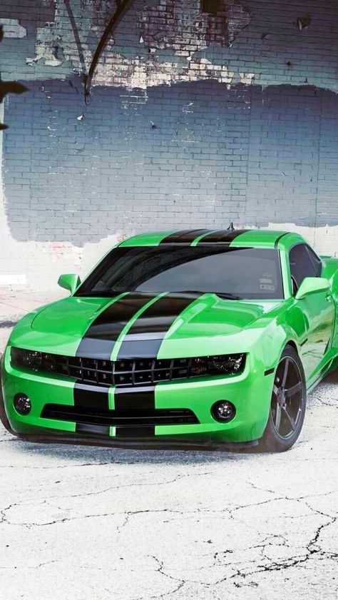 Green❤️❤️ Cars Party Ideas, Saleen S7 Twin Turbo, Green Camaro, Camaro Concept, Black Camaro, Car Care Kit, Car Nursery, Chevrolet Camaro Zl1, Cars Party