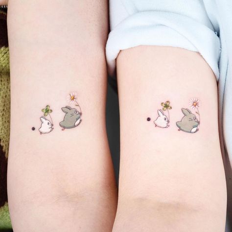 Anime Sister Tattoos, Small Tattoo Mother Daughter, Totoro Matching Tattoo, Best Friend Tattoos Anime, Matching Ghibli Tattoos, Naruto Couple Tattoos, Matching Studio Ghibli Tattoos, Studio Ghibli Matching Tattoo, Couple Tattoos Anime