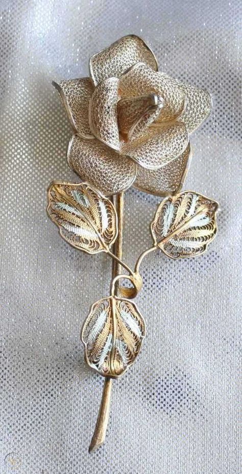 Elegant Silver Filigree Rose Brooch 1960s vintage | #1983786613 Vintage Jewelry Ideas, Antique Costume Jewelry, Rose Brooch, Filigree Jewelry, Real Jewelry, Rose Jewelry, Brooch Jewelry, Gold Filigree, Silver Brooch