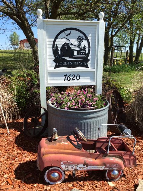 Your farm is a source of great pride for you, your family and your employees. Shouldn't its legacy be honored with one of a kind signage that will get passed down through the generations? Our Realsteel Original Farmhouse Monogram is the perfect way to proudly display the name of your property or business. Handcrafted with pride in Texas using 100% American made steel, our Farmhouse Monogram is a stunning piece of custom art made to withstand years of indoor/outdoor use thanks to our weather resi Farm Signs Entrance, Farmhouse Monogram, Metal Farm Sign, Farm Entrance, Driveway Entrance, Family Room Walls, Ranch Decor, Unique Farmhouse, Farm Signs