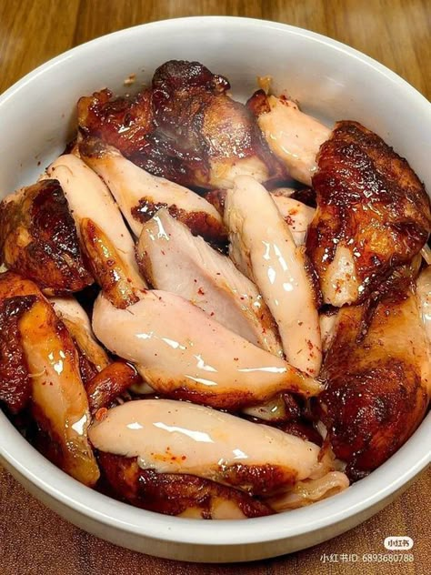 #follow #foodie #foodporn #food #dinner #lunch #chicken #blogging #blog #blogger #lifestyle Juiciest Chicken, Air Fryer Chicken Thighs, Recipes Air Fryer, Prettiest Celebrities, Soul Food Dinner, Makanan Diet, Food Babe, Healthy Food Dishes, Food Therapy