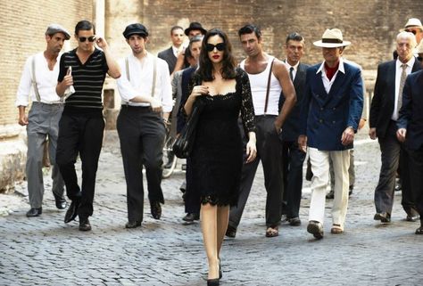 The best list of products by Dolce and Gabbana inspired by a very charmiing Sicilian style. Discover the top products of this style dedicated to Sicily. Sicilian Women, Italian Men, Italian Women, Monica Bellucci, Italian Style, Dolce & Gabbana, Red Lips, Italian Fashion, A Group