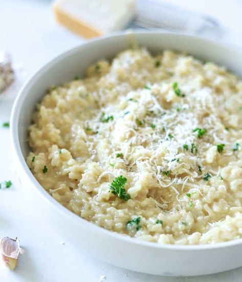 Garlic Parmesan Risotto, Easy Risotto, Risotto Recipes Easy, Best Risotto, Parmesan Risotto, Risotto Recipes, Easy Lunch, Creamy Garlic, Winter Recipes