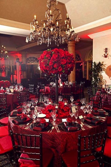 Red Quinceanera Ideas, Red Roses Centerpieces, Quince Themes, Black Red Wedding, Red Quince, Red Wedding Decorations, Red Wedding Theme, Quince Decorations, Red Quinceanera Dresses