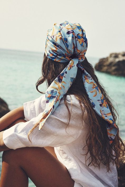 Canoeing Outfit, Italian Aesthetic, Jewelry Scarves, Jeweled Headband, Bandana Styles, Italy Outfits, Bandeau Swimsuit, Head Wrap Scarf, Feather Headband