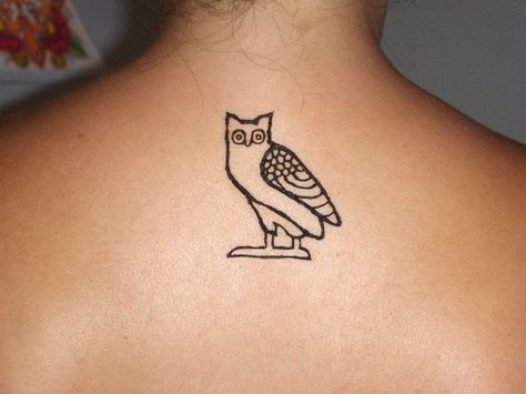 Egyptian owl hieroglyphic. It represents the letter "m". | Tattoos ... Egyptian Owl Tattoo, Hieroglyphics Tattoo, Owl Symbol, Owl Tat, Inspiring Tattoos, Cage Tattoos, Owl Head, Owl Artwork, The Letter M