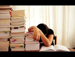 Combatting Student Pressures http://career-advice.monster.ca/career-development/education-training/back-to-school-pressure-ca/article.aspx #student #pressure #peerpressure #recentgrads #graduates #backtoschool #school Study Tips For High School, Biology Major, Memory Words, Exam Study Tips, Study Break, Online College, Exam Study, Grad School, Study Skills