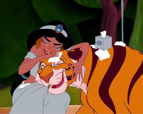 Jasmine and Rajah | These Disney Princesses With Allergies Will Make You Cry Disney Amor, Aladdin Jasmine, Animation Disney, Disney Jasmine, Disney Merch, Images Disney, Aladdin And Jasmine, Flynn Rider, Film Disney